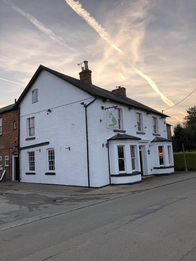 The Fox And Hounds Hotel Whittlebury Екстериор снимка